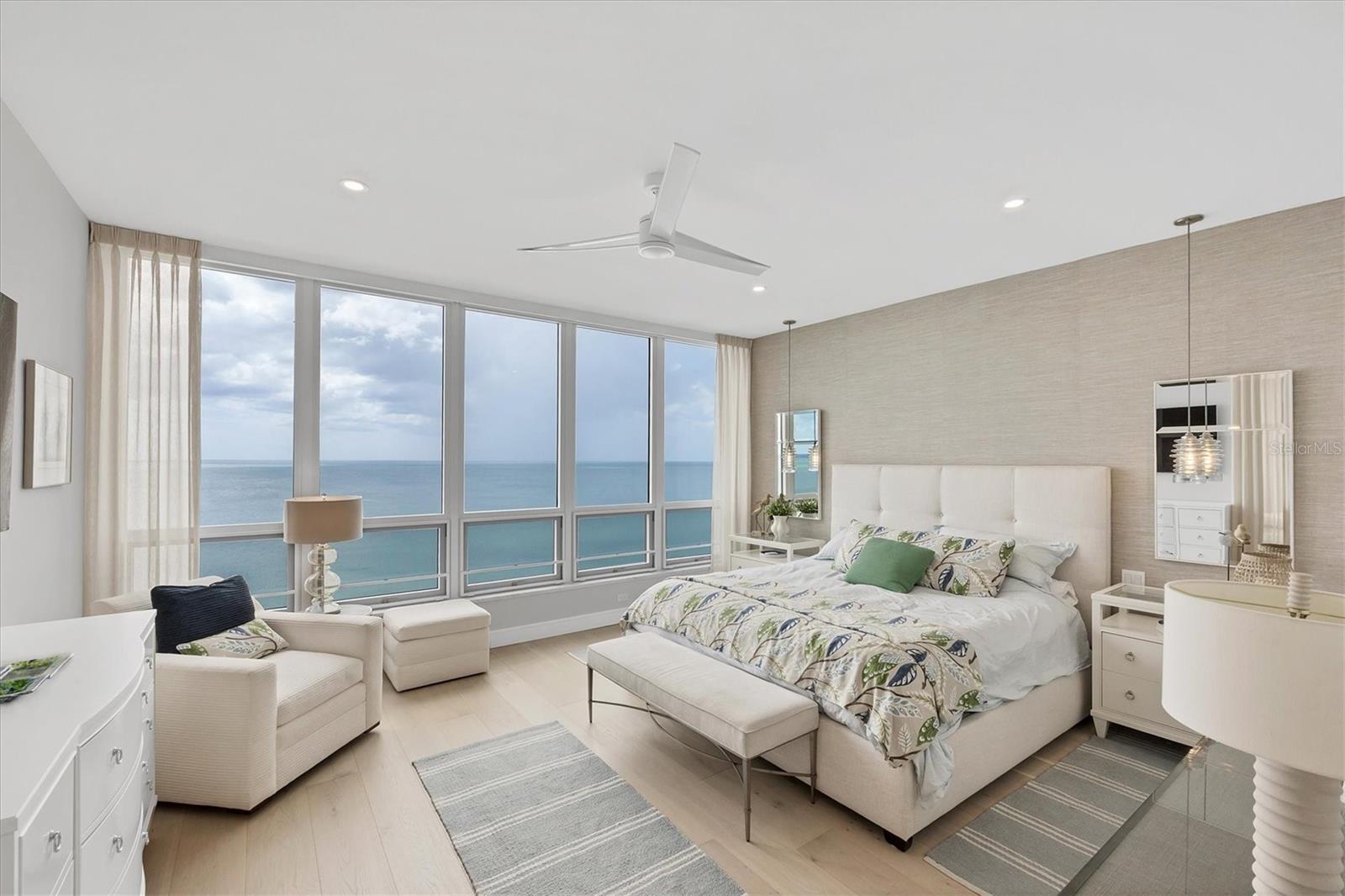 L AMBIANCE AT LONGBOAT KEY CLUB PH 02 - Residential