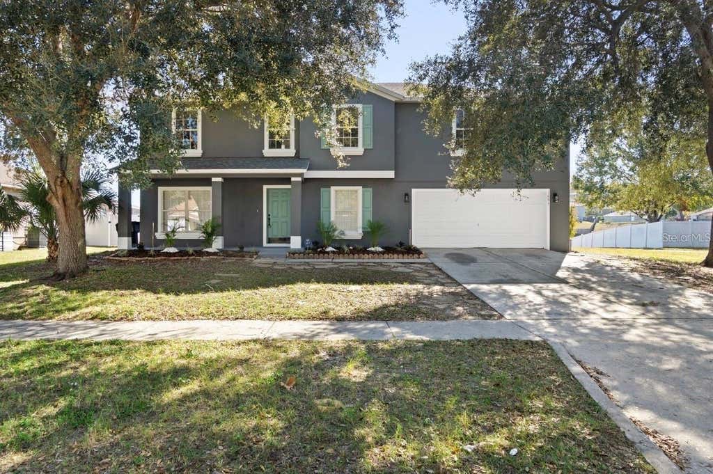 Photo of 1893 Vale Drive, Clermont, FL 34711 (MLS # O6431088)