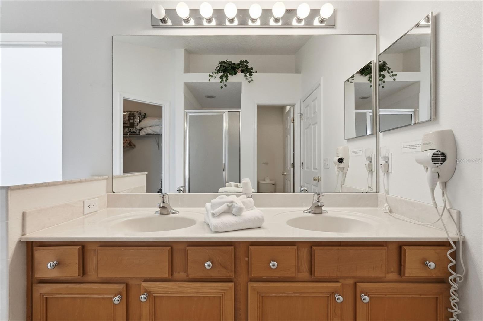 EMERALD ISLAND RESORT PH 5A - Residential