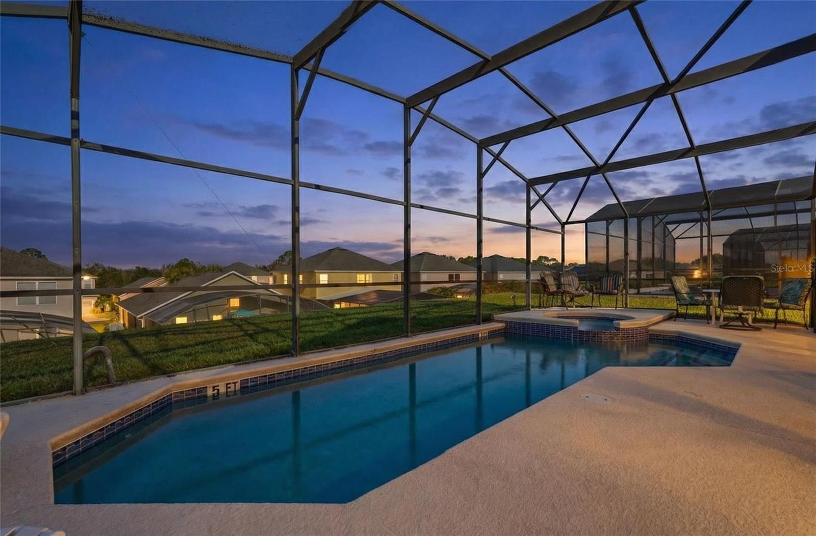 8595 SUNRISE KEY DRIVE