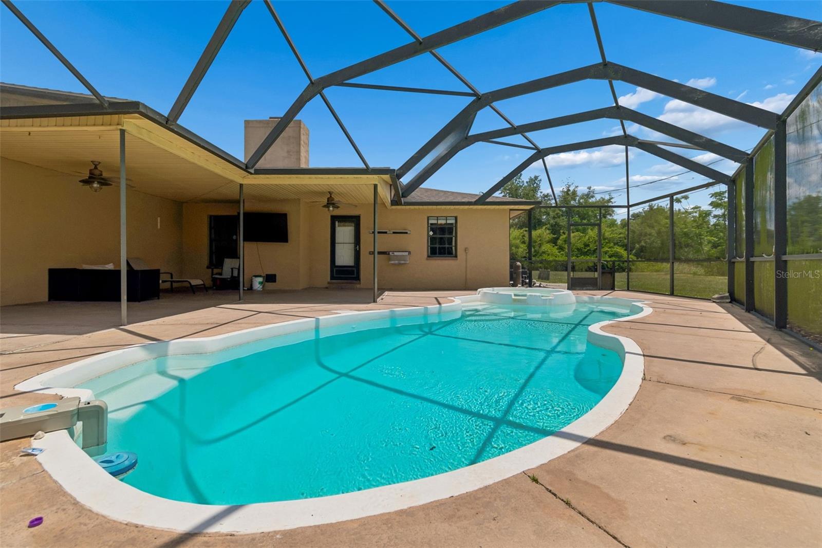 MIDWAY ACRES - Residential