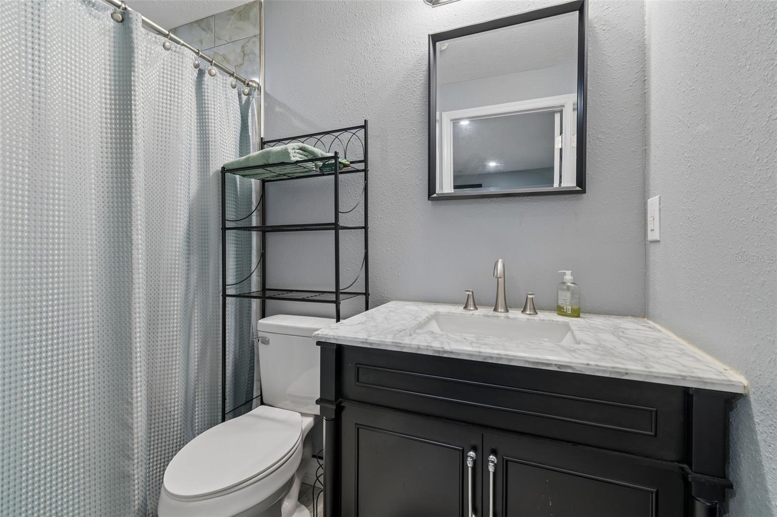 MIDWAY ACRES - Residential