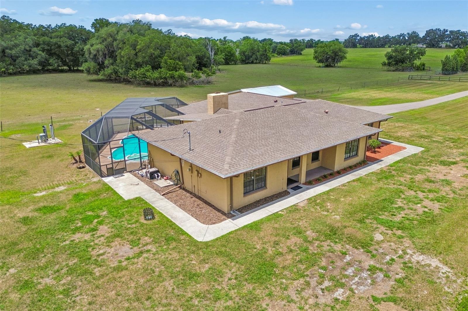 MIDWAY ACRES - Residential