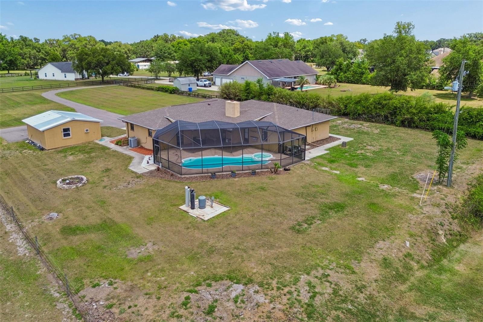 MIDWAY ACRES - Residential