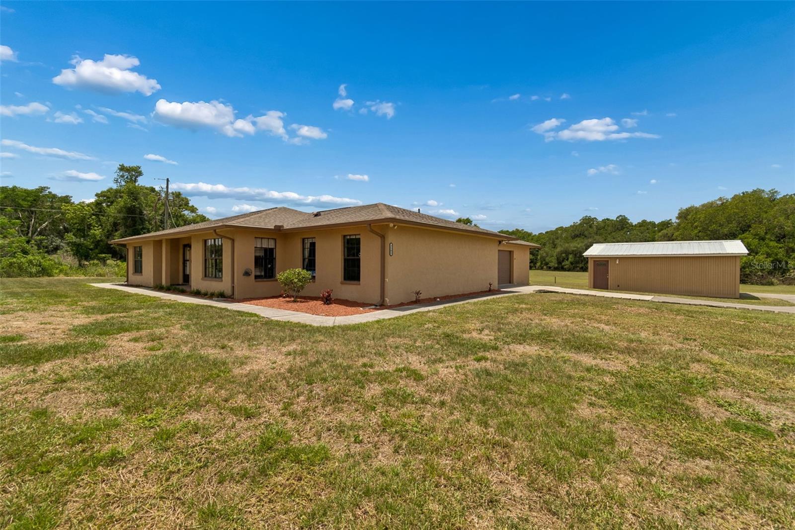 MIDWAY ACRES - Residential