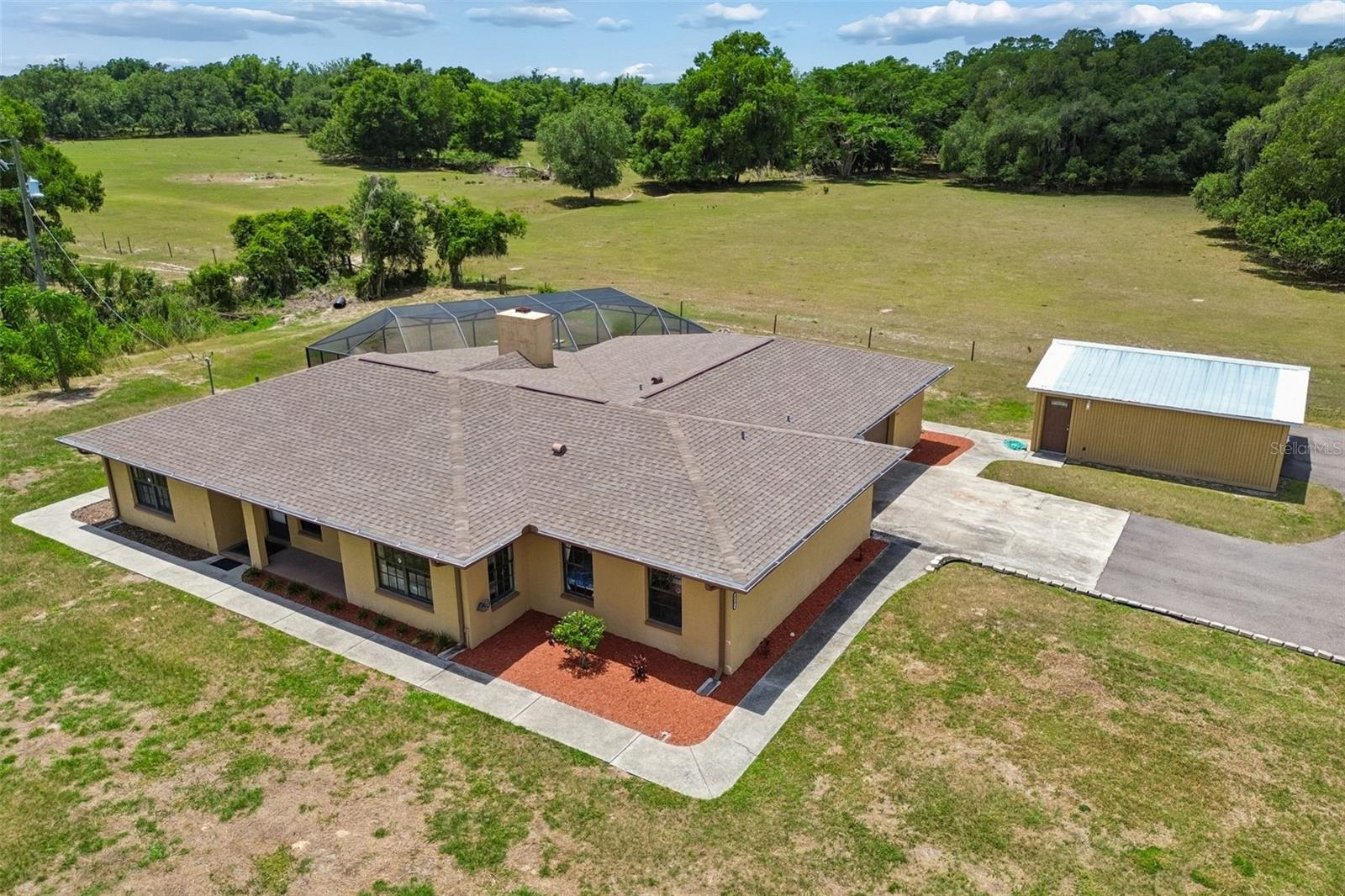 MIDWAY ACRES - Residential
