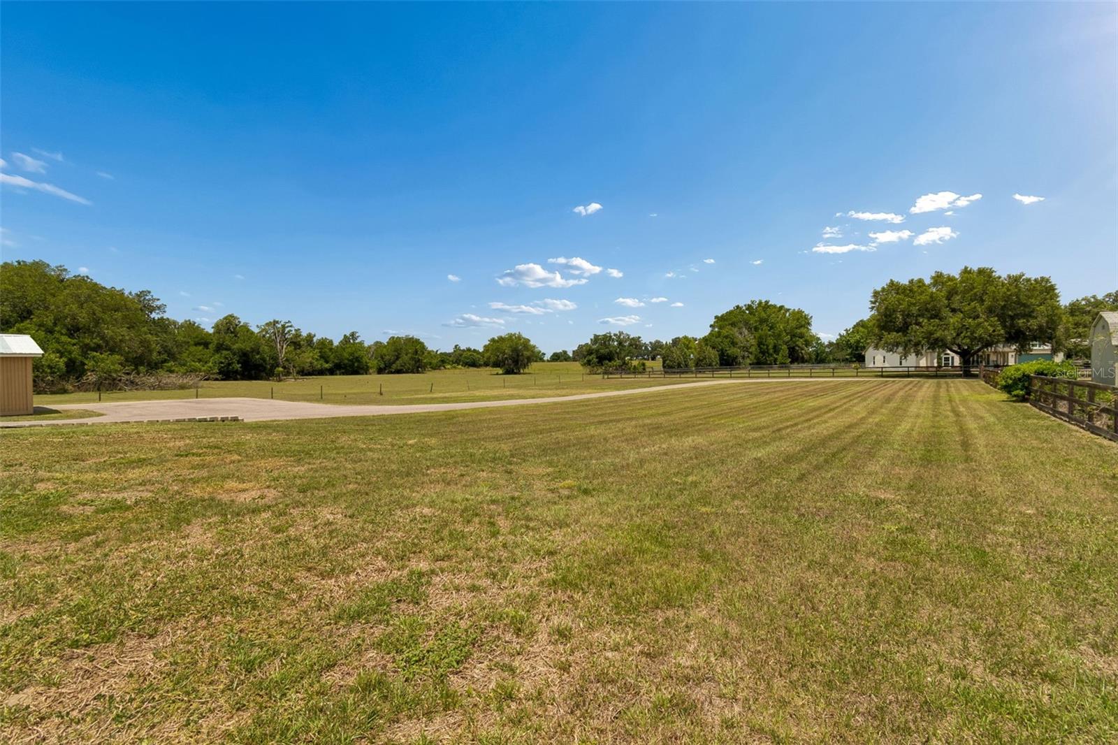 MIDWAY ACRES - Residential