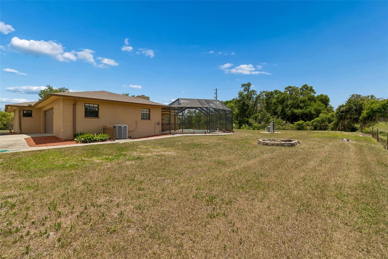 MIDWAY ACRES - Residential