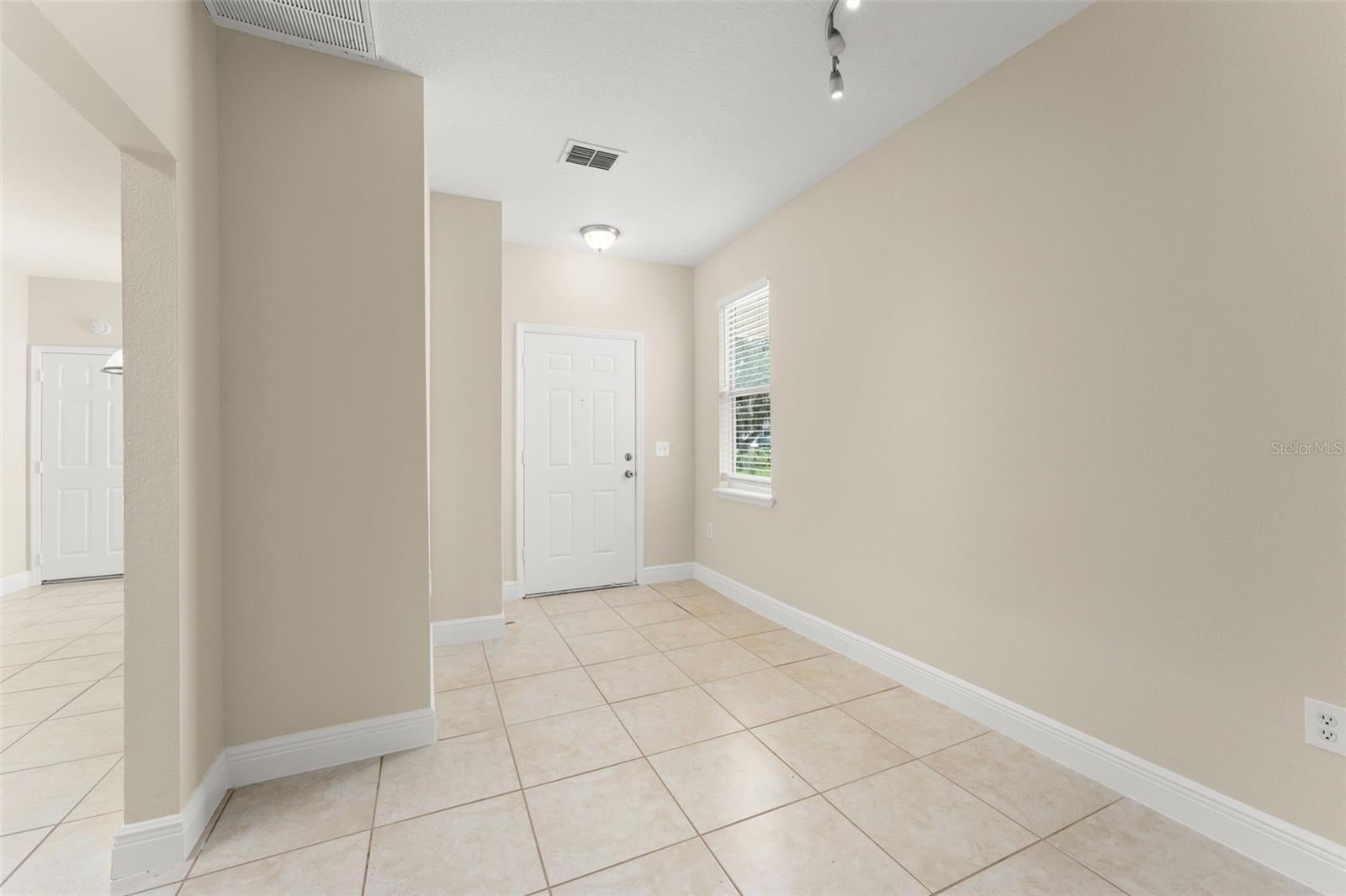 498 DEAN CREEK LANE