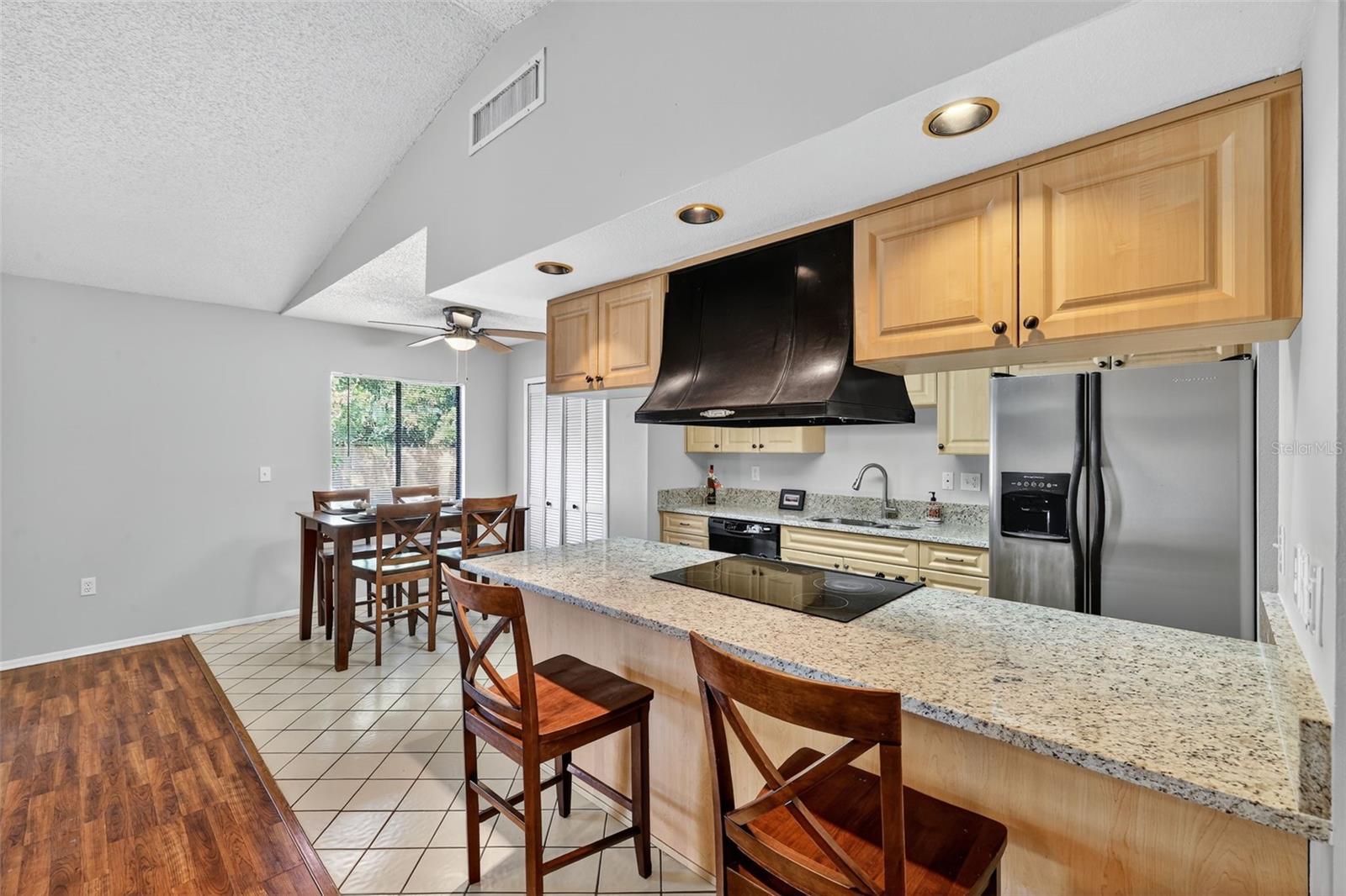 COUNTRY VILLAS - Residential