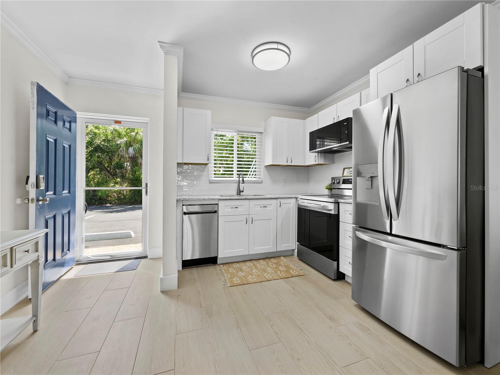 NEPTUNE ON LONGBOAT KEY - Residential