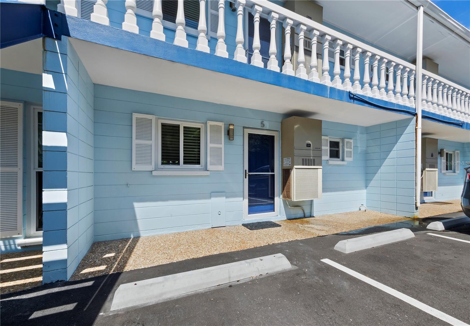 NEPTUNE ON LONGBOAT KEY - Residential