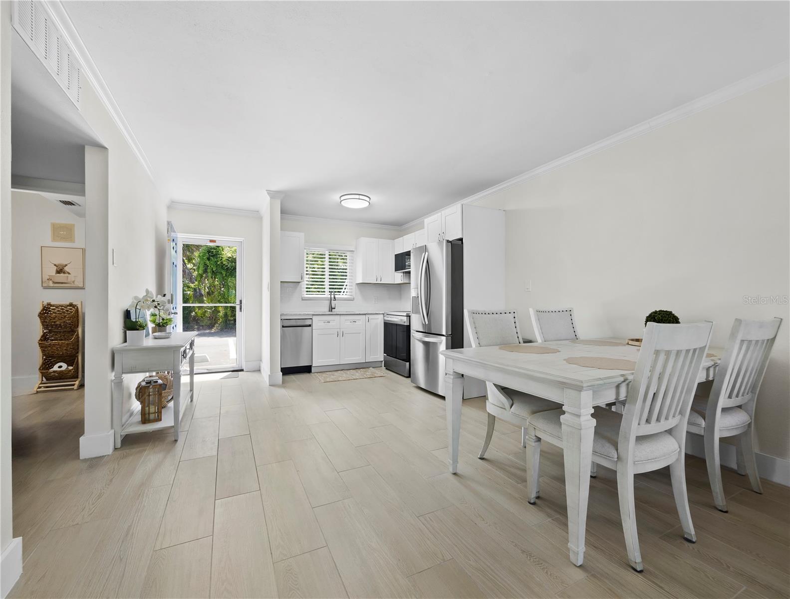 NEPTUNE ON LONGBOAT KEY - Residential