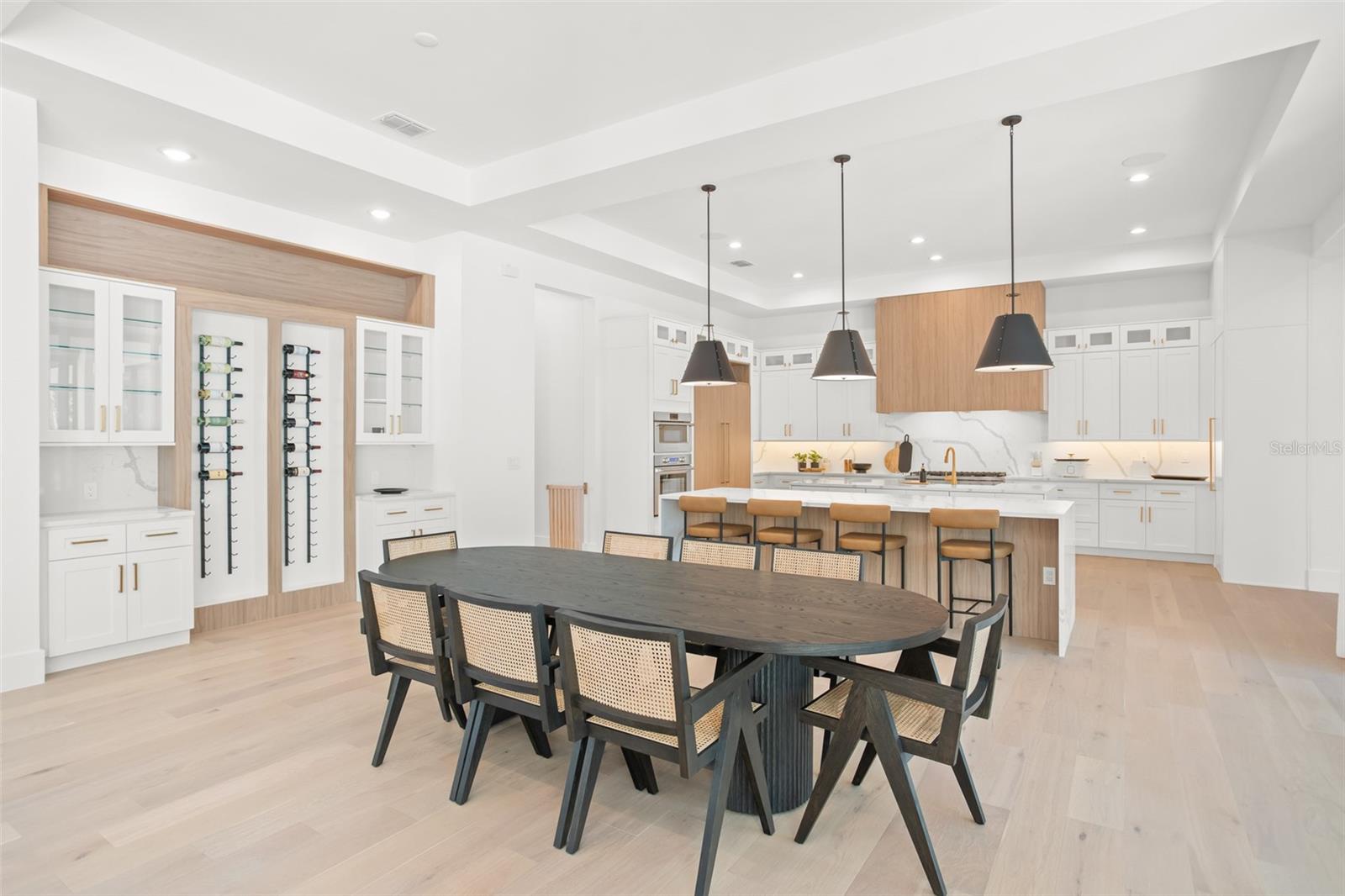 BELLA COLLINA SUB - Residential