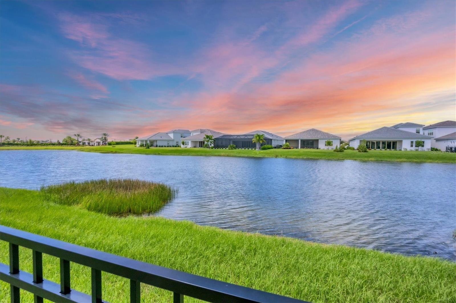 STAR FARMS AT LAKEWOOD RANCH - Residential Lease