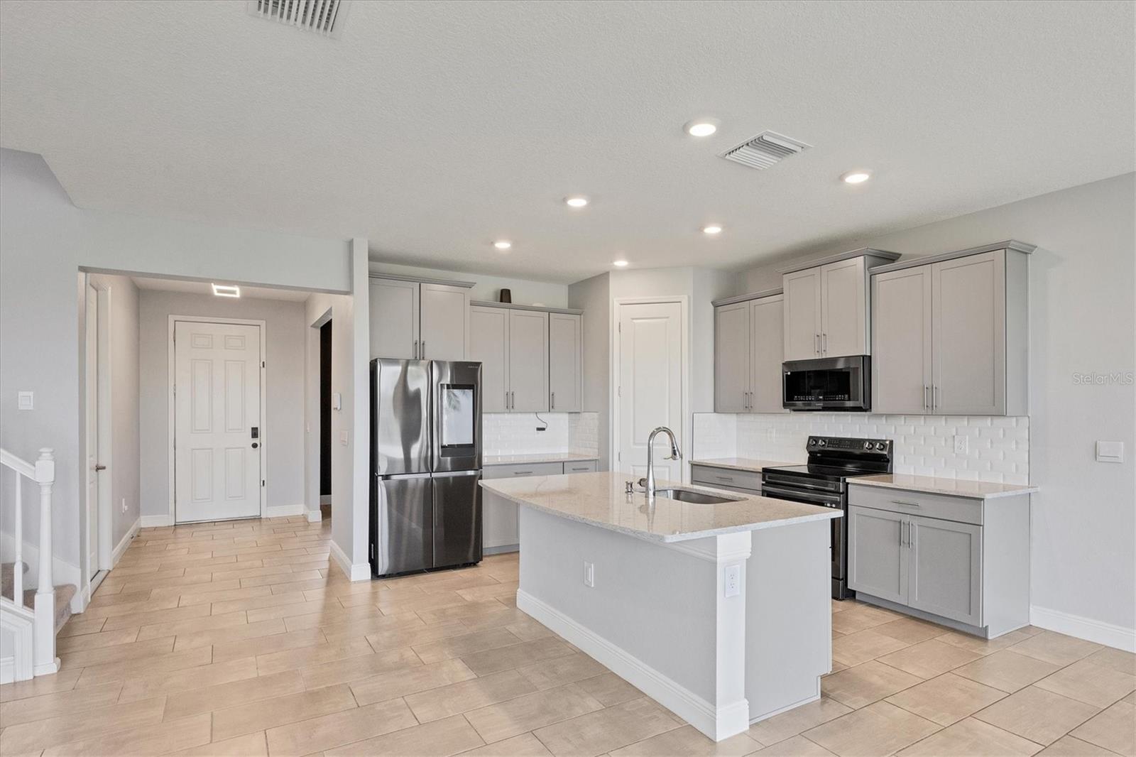 STAR FARMS AT LAKEWOOD RANCH - Residential Lease