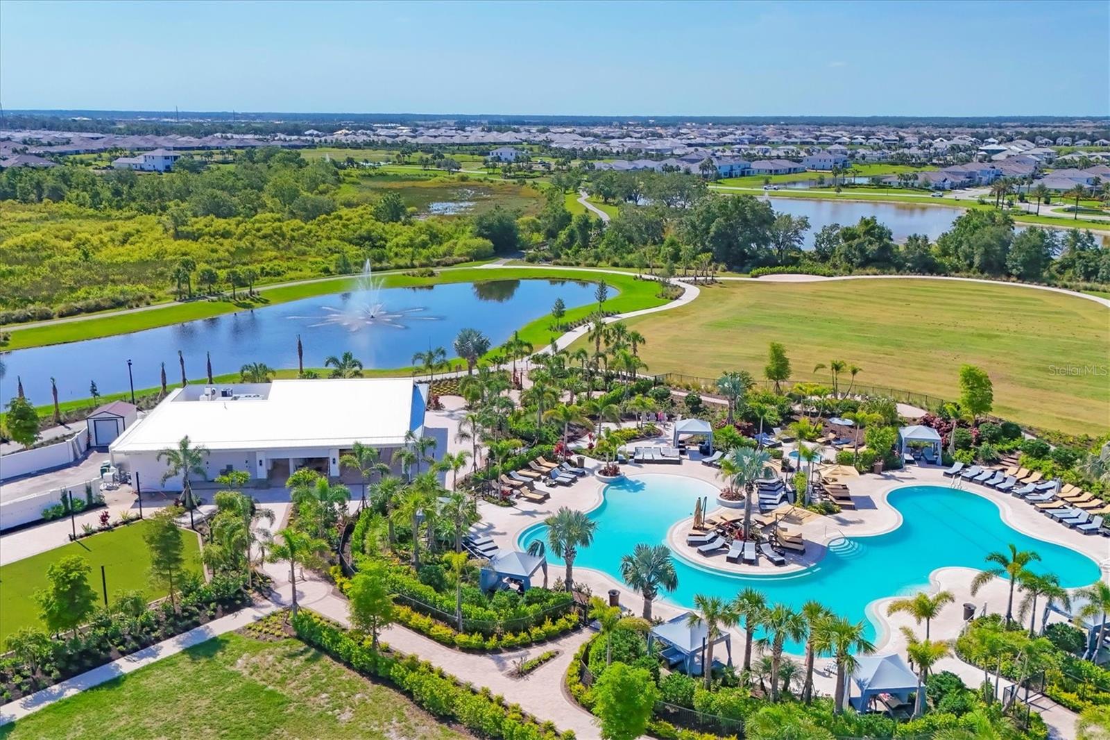 STAR FARMS AT LAKEWOOD RANCH - Residential Lease
