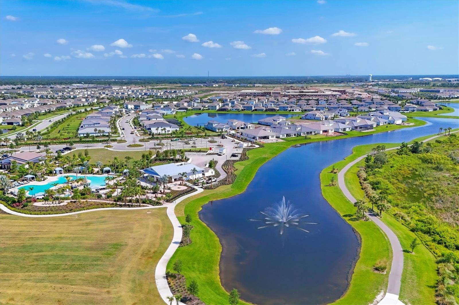 STAR FARMS AT LAKEWOOD RANCH - Residential Lease