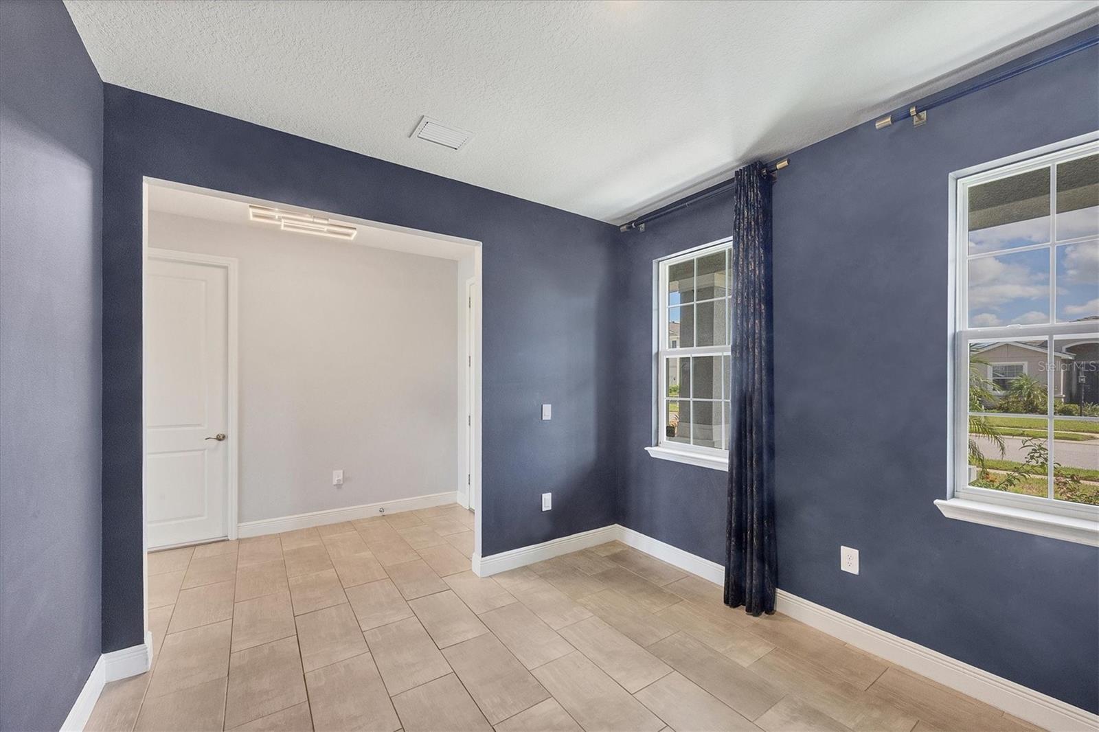 STAR FARMS AT LAKEWOOD RANCH - Residential Lease