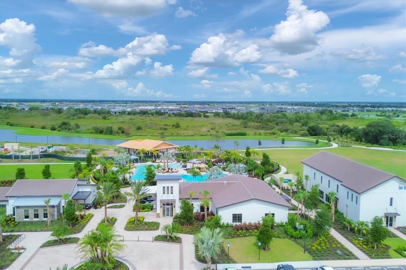 STAR FARMS AT LAKEWOOD RANCH - Residential Lease