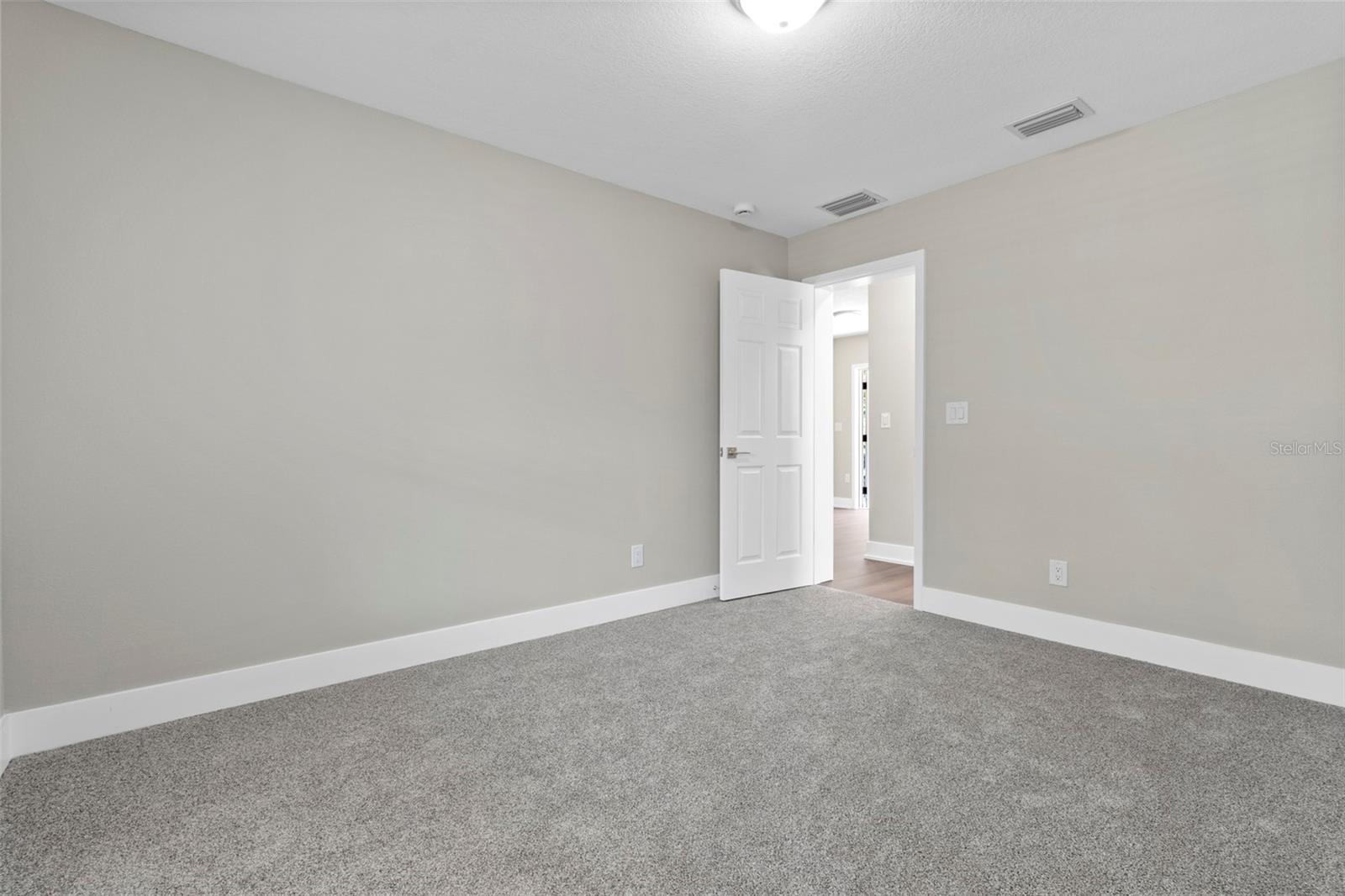 RIDGE MANOR ESTATE - Residential