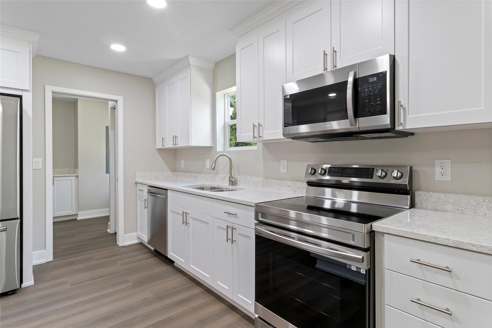 RIDGE MANOR ESTATE - Residential