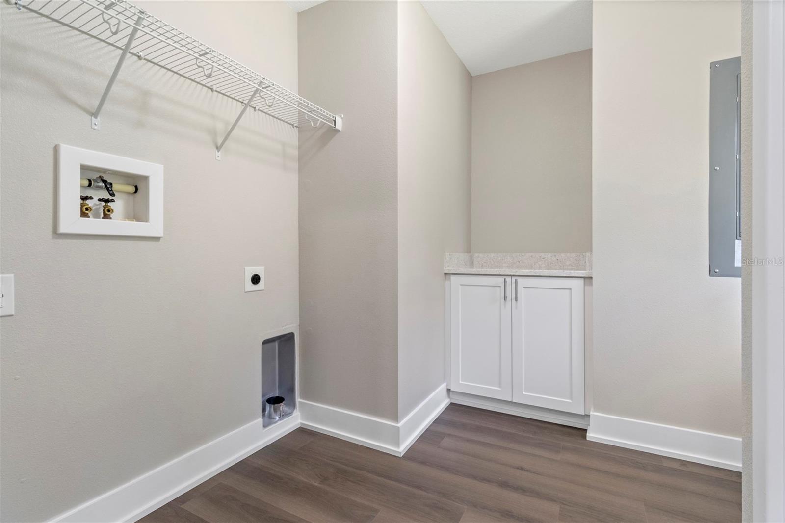 RIDGE MANOR ESTATE - Residential