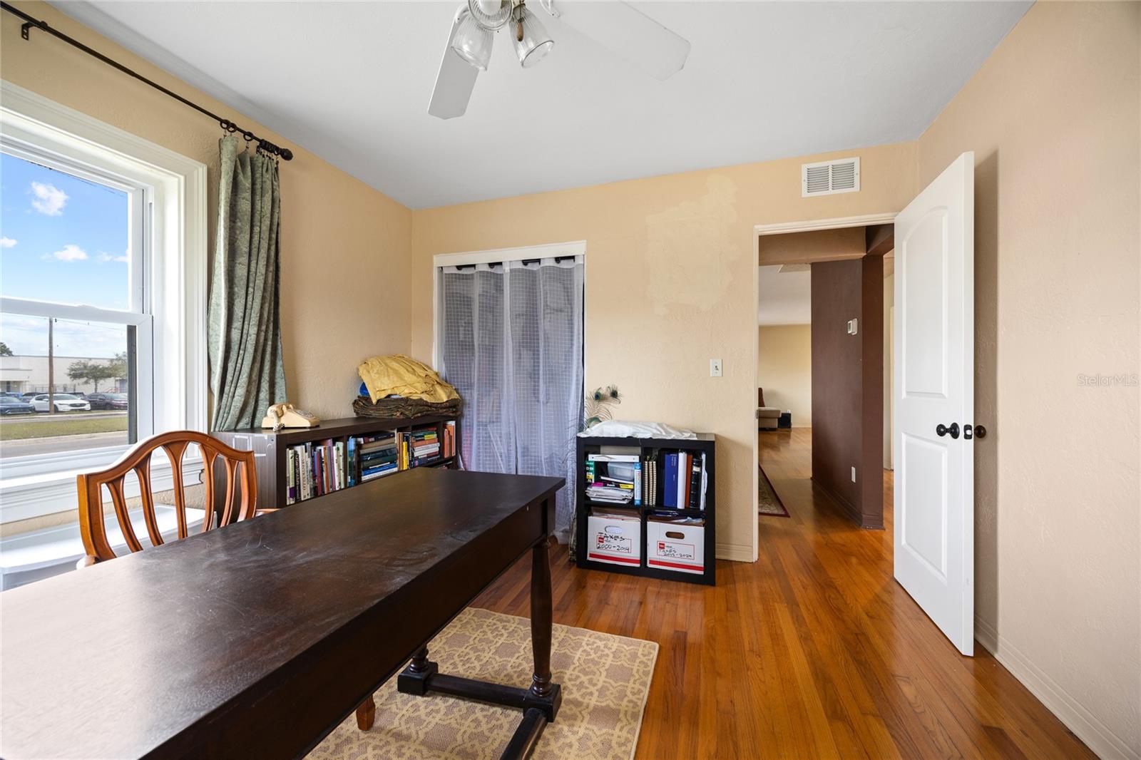 MOCKINGBIRD HILL - Residential