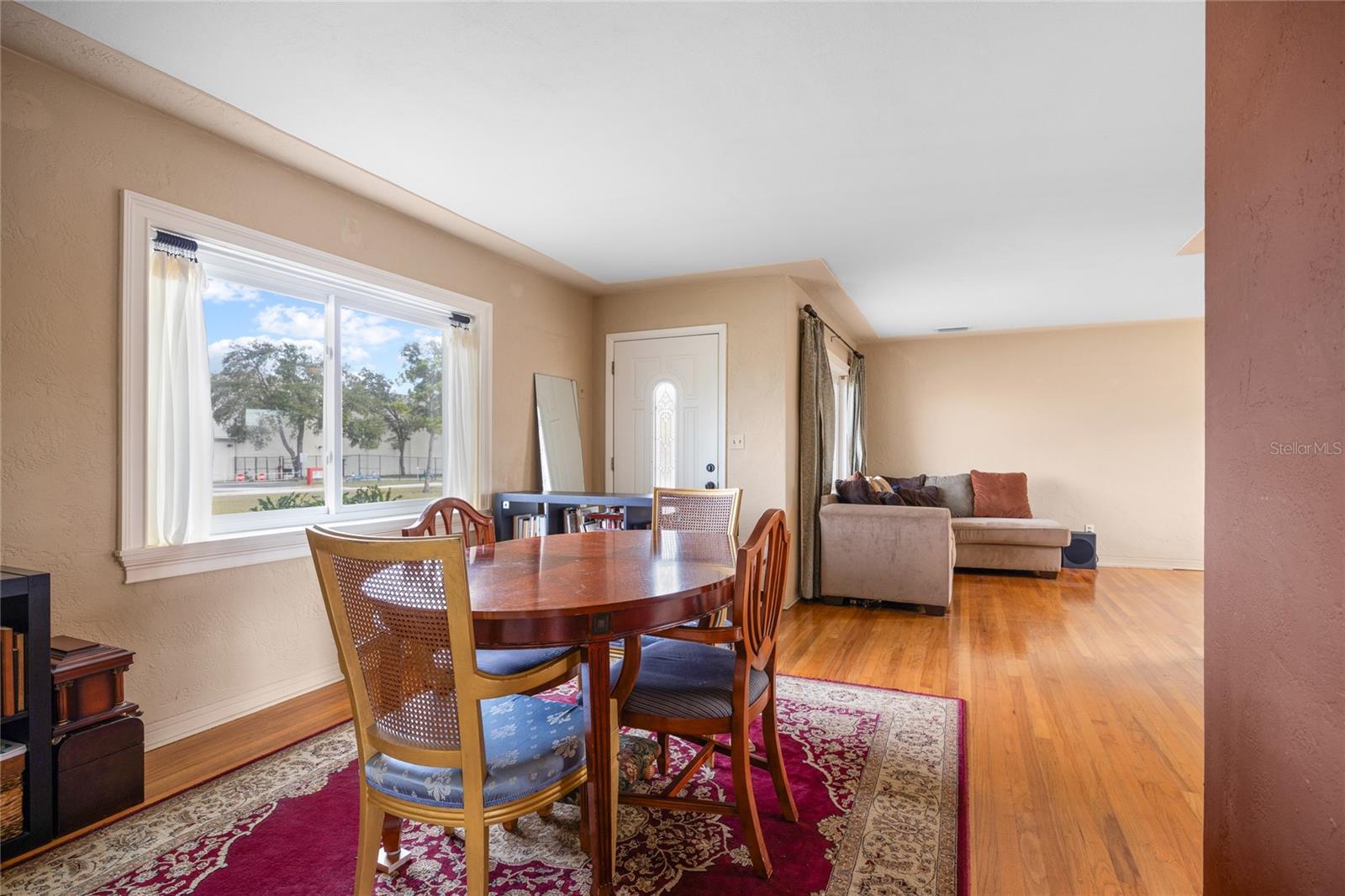 MOCKINGBIRD HILL - Residential