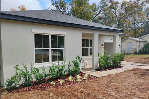 A home in CITRUS SPRINGS