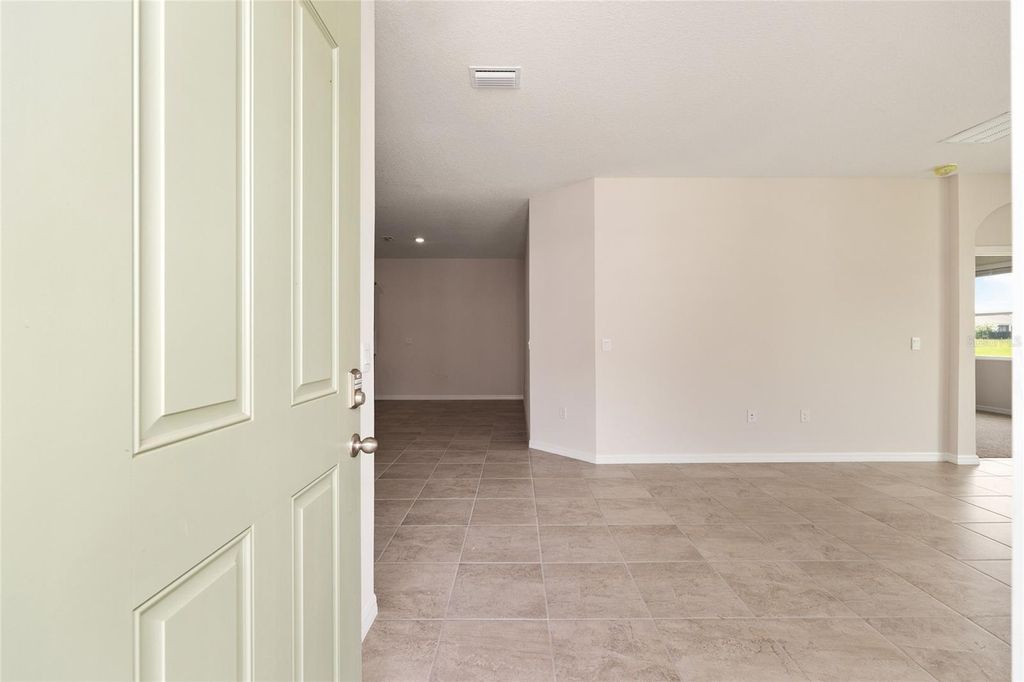 Photo of 5253 43rd Lane NW, Ocala, FL 34482 (MLS # O6388560)