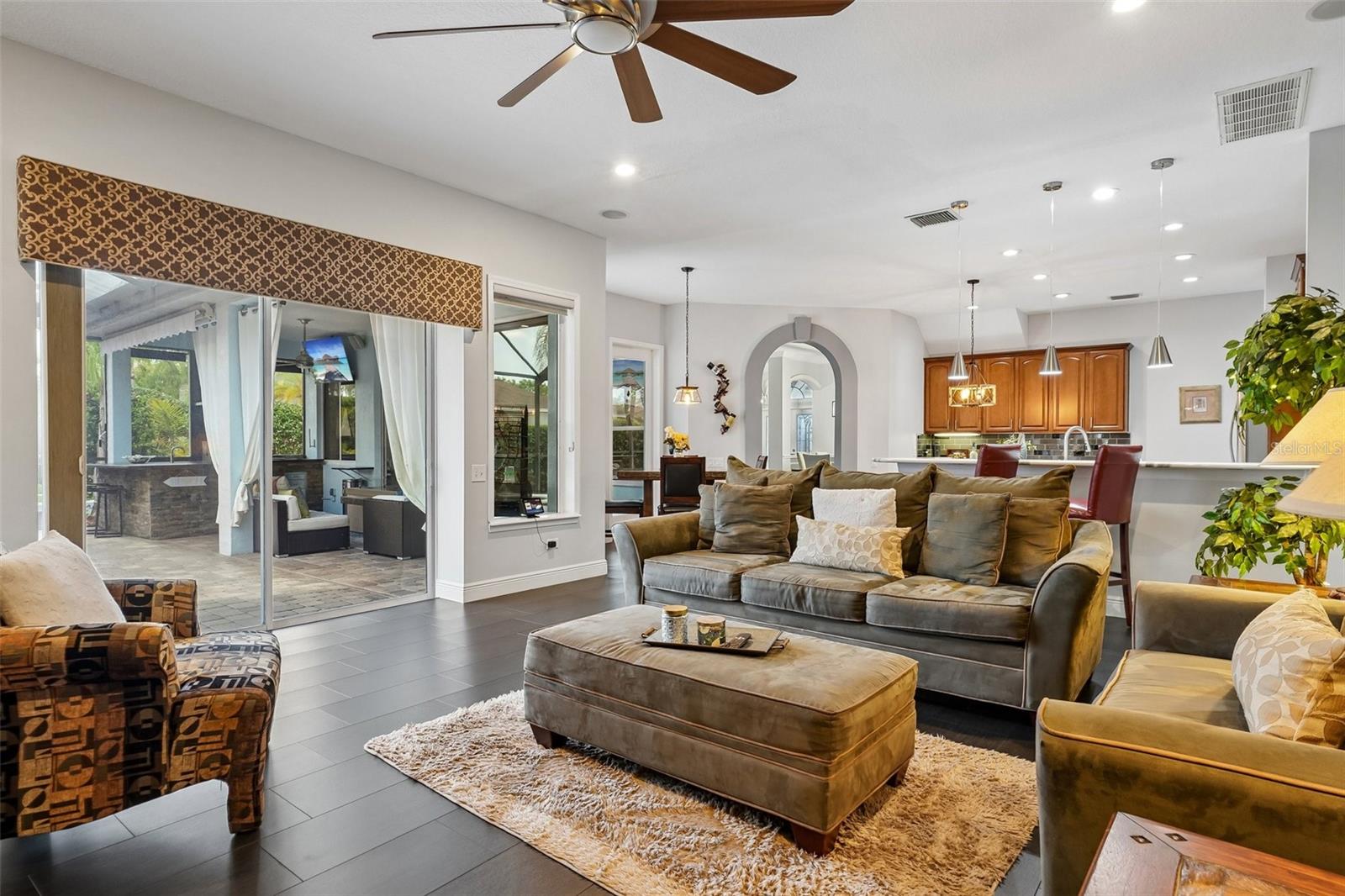 PLANTATION PALMS PH 04A - Residential