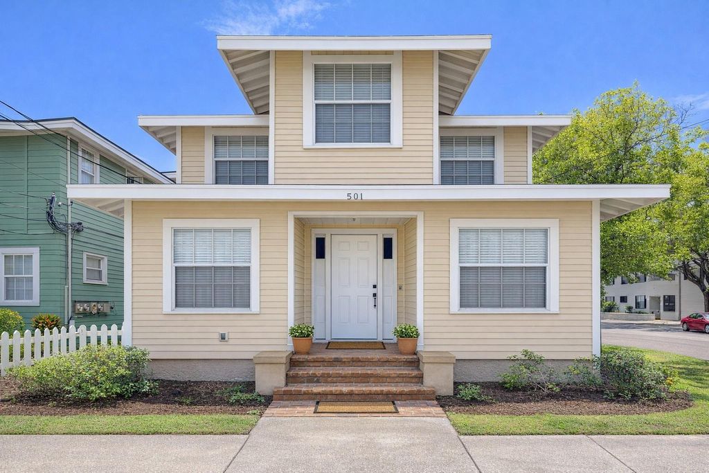 Photo of 501 S Magnolia Avenue #4, Tampa, FL 33606 (MLS # TB8500817)