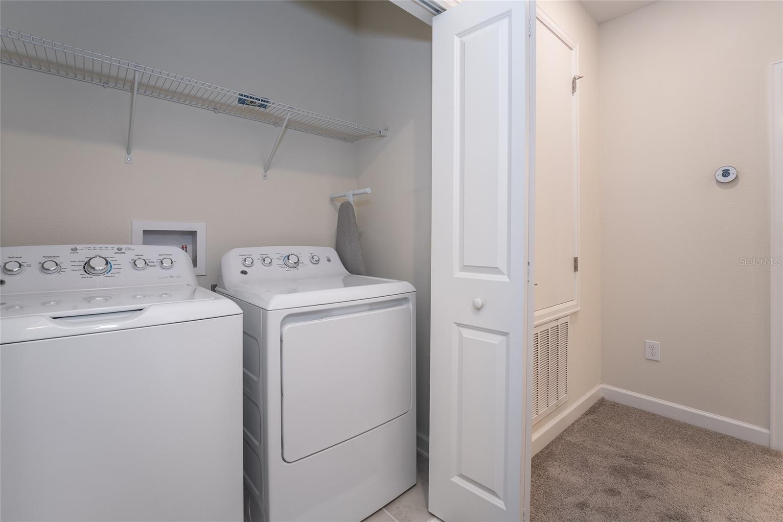 TRAILS/MOSS PARK - Residential Lease