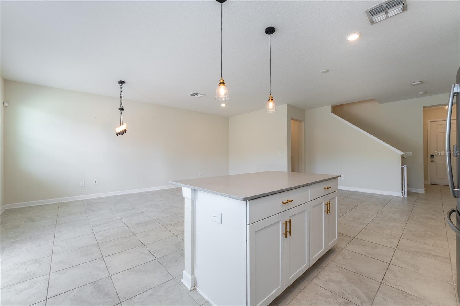 TRAILS/MOSS PARK - Residential Lease