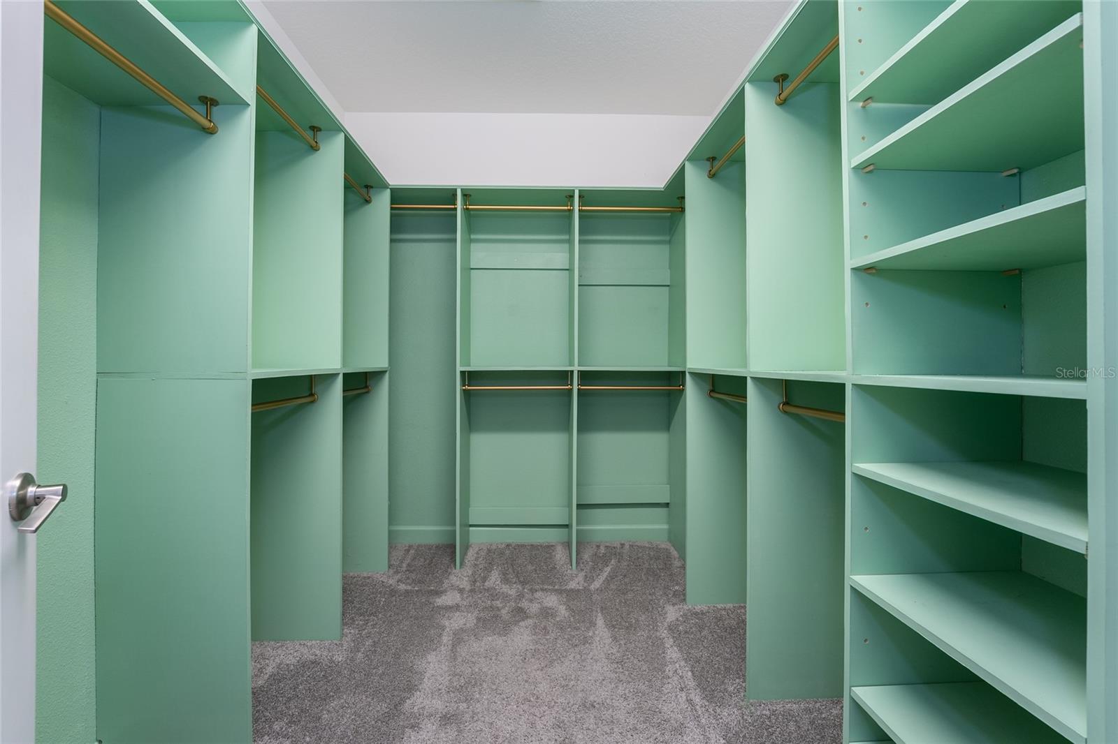 TRAILS/MOSS PARK - Residential Lease