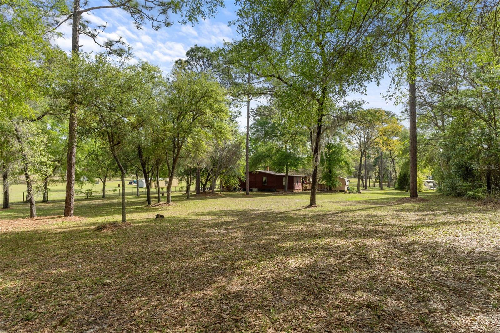 LAKE TROPICANA RANCHETTES - Residential