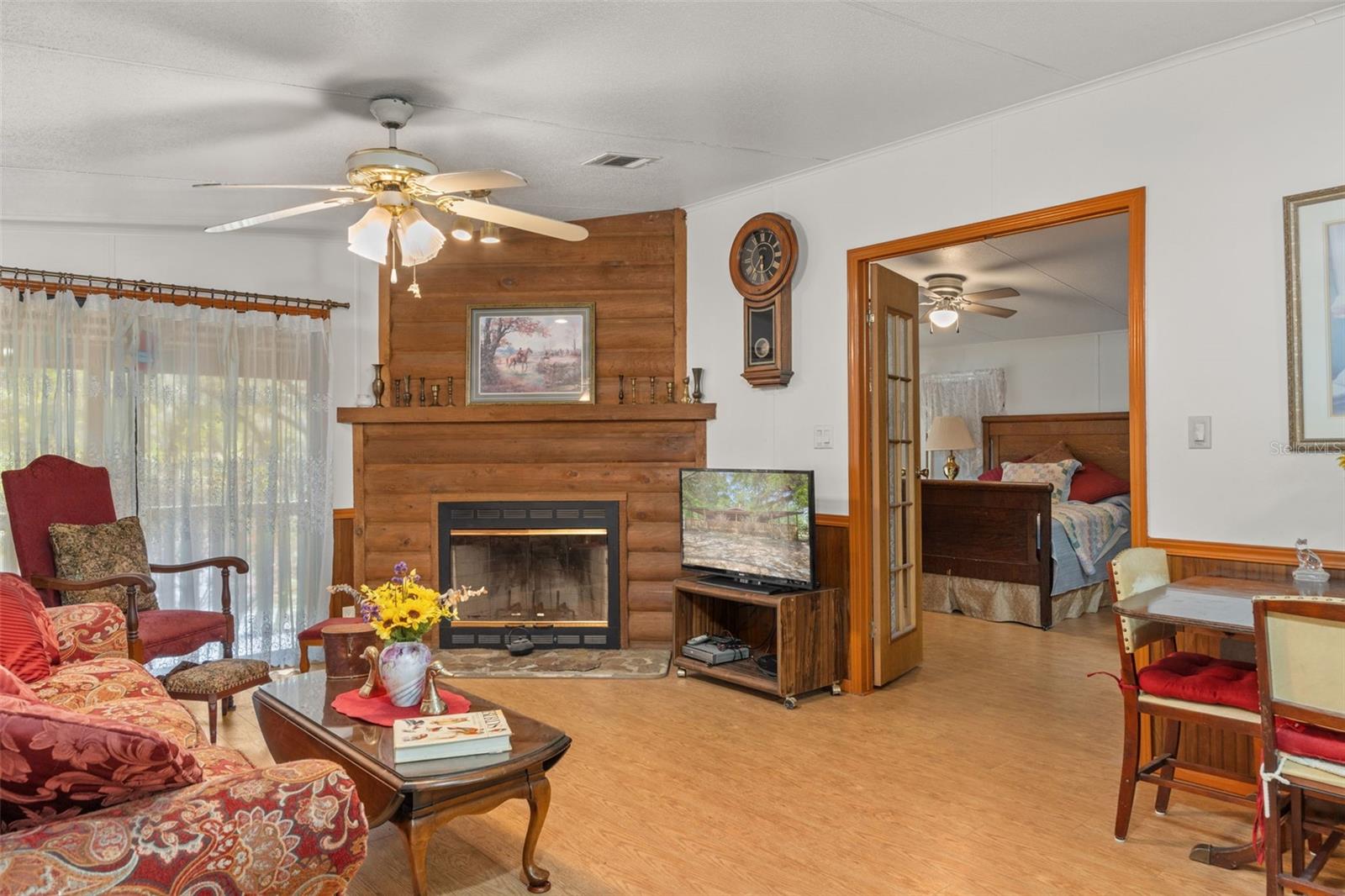 LAKE TROPICANA RANCHETTES - Residential