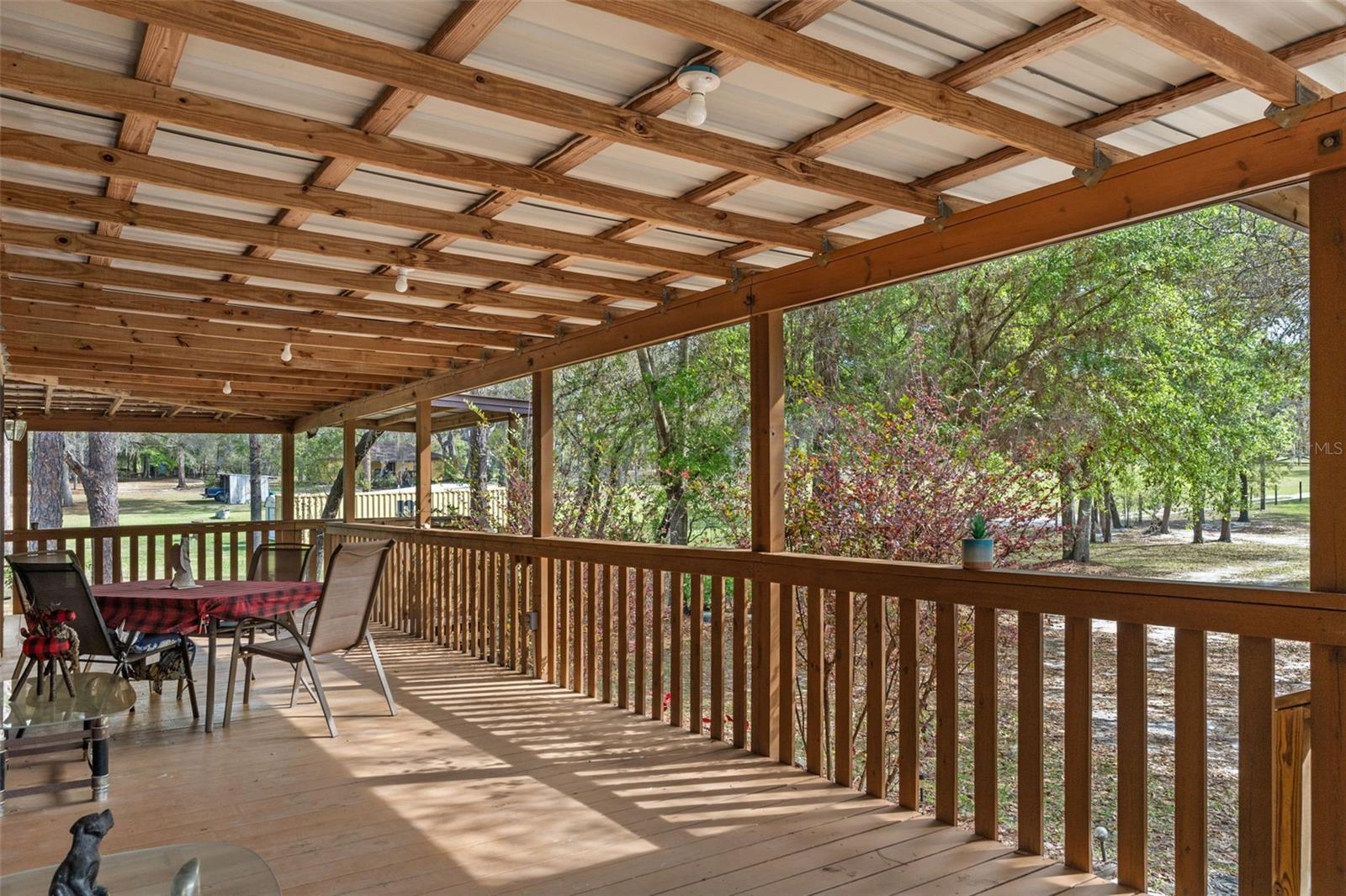 LAKE TROPICANA RANCHETTES - Residential