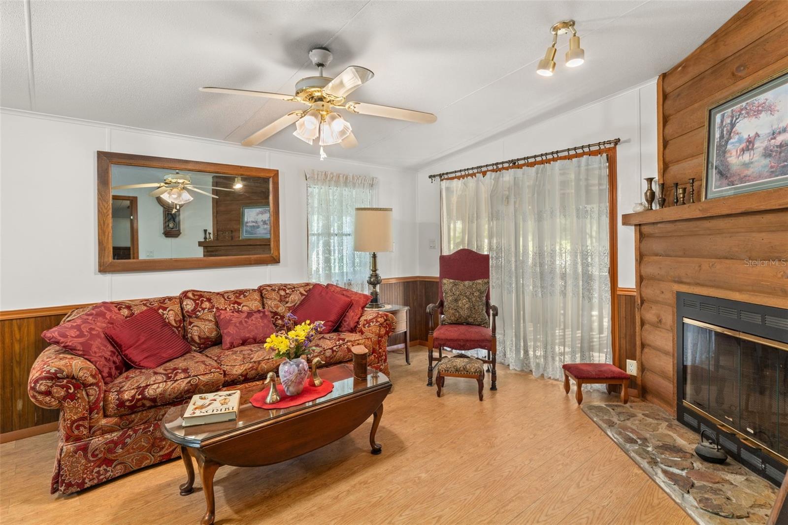 LAKE TROPICANA RANCHETTES - Residential