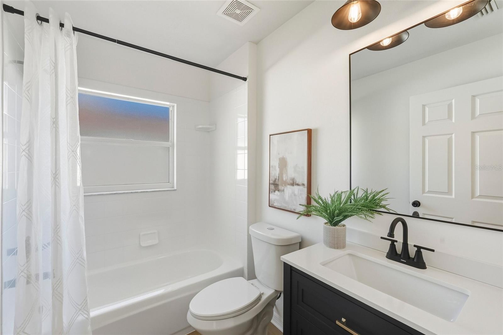 WYNDHAM LAKES PH 2 - Residential