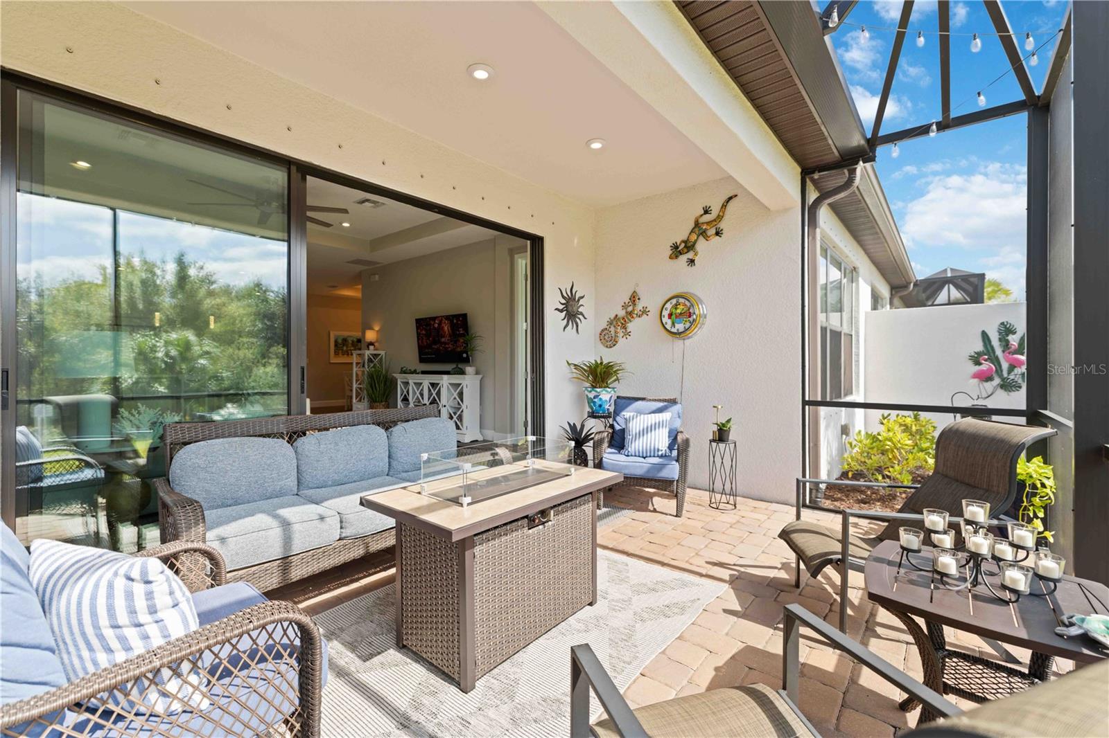 ARTISAN LAKES ESPLANADE PH IV SUBPH A, B, - Residential