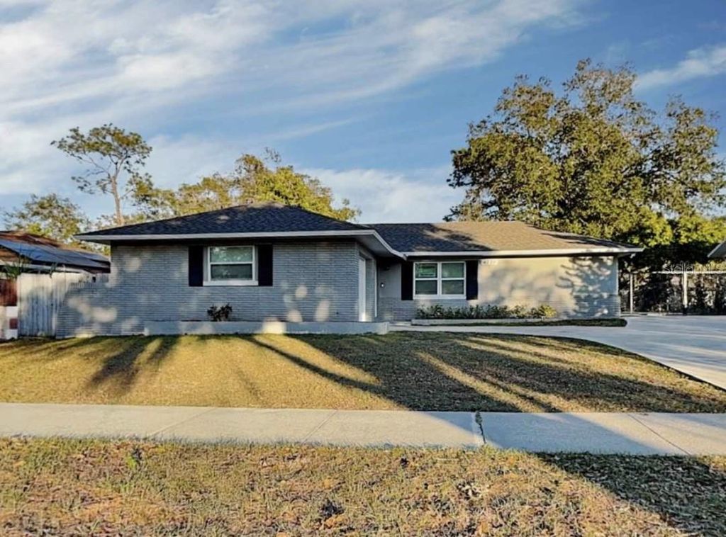 Photo of 4389 Signal Hill Road, Orlando, FL 32808 (MLS # A4684518)