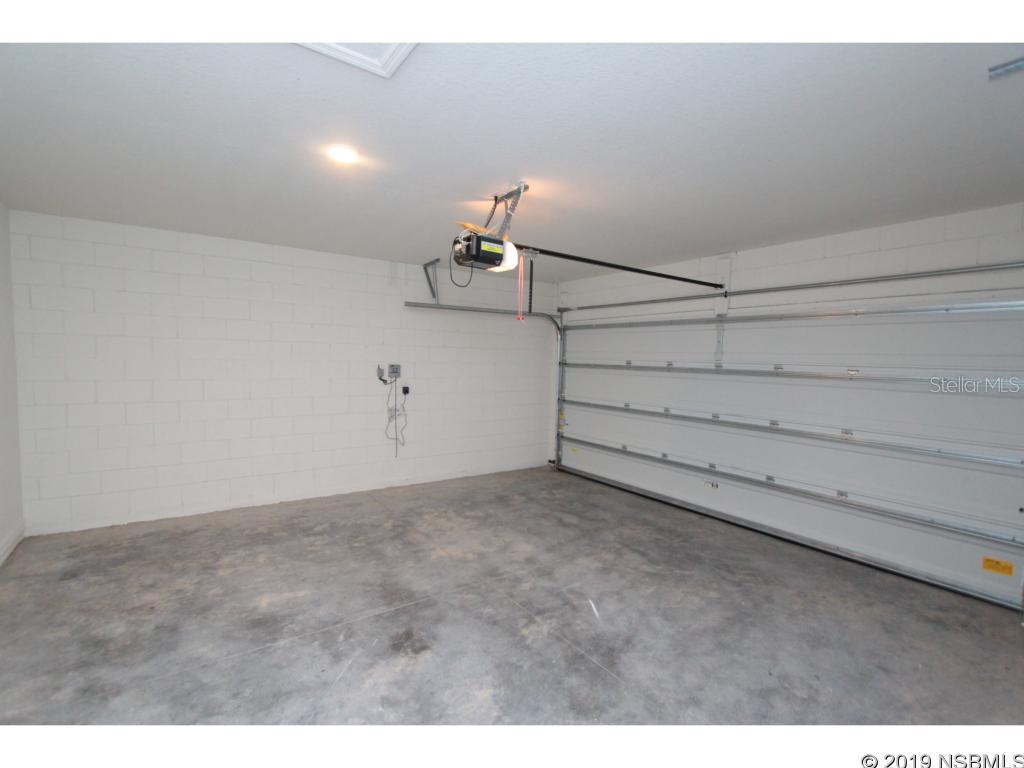 Coastal Woods Un A1 - Residential Lease