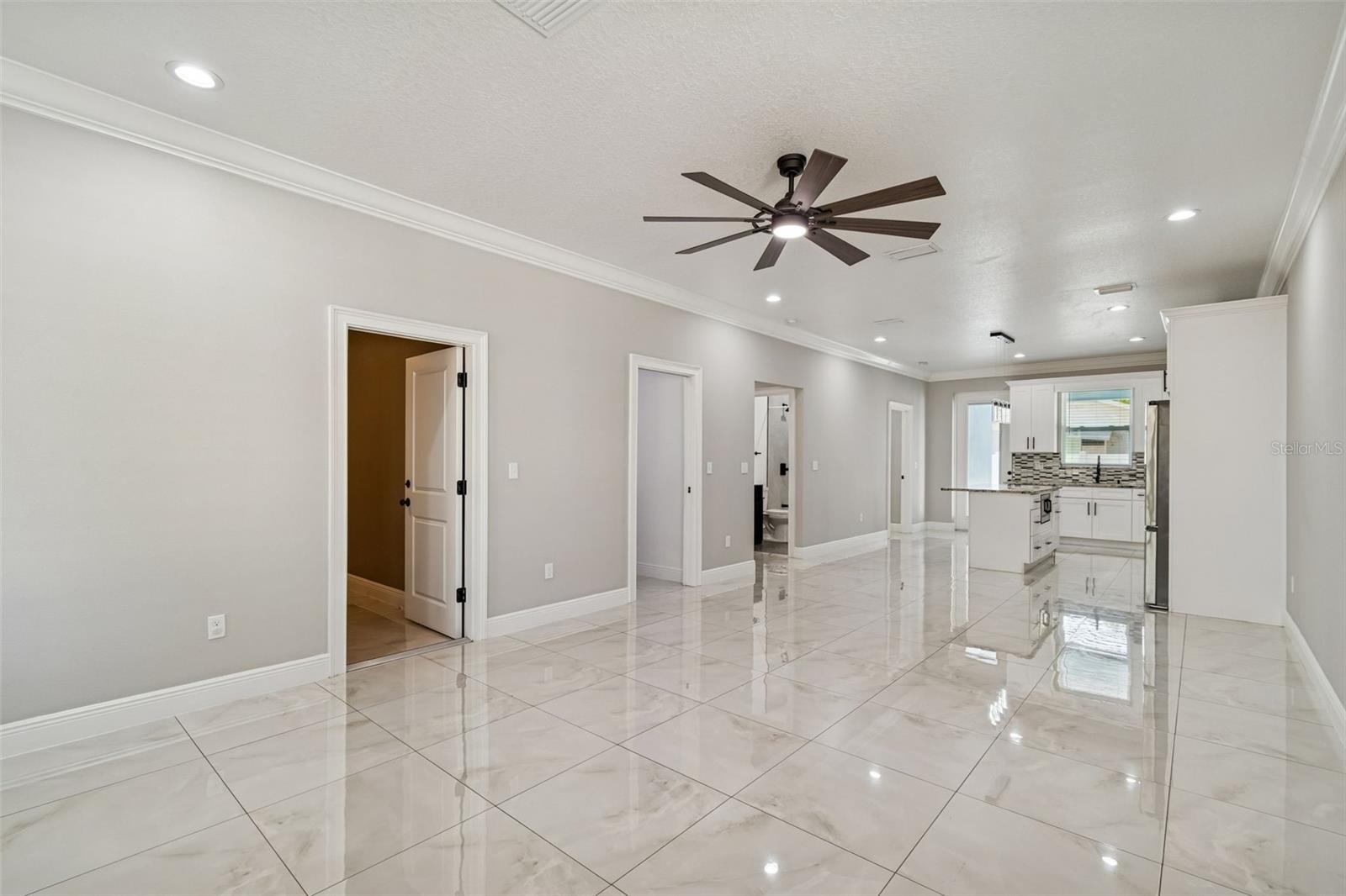 SULPHUR SPGS ADD - Residential