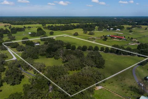 Tiny photo for 12330 NW 35th Street, Ocala, FL 34482 (MLS # OM692432)