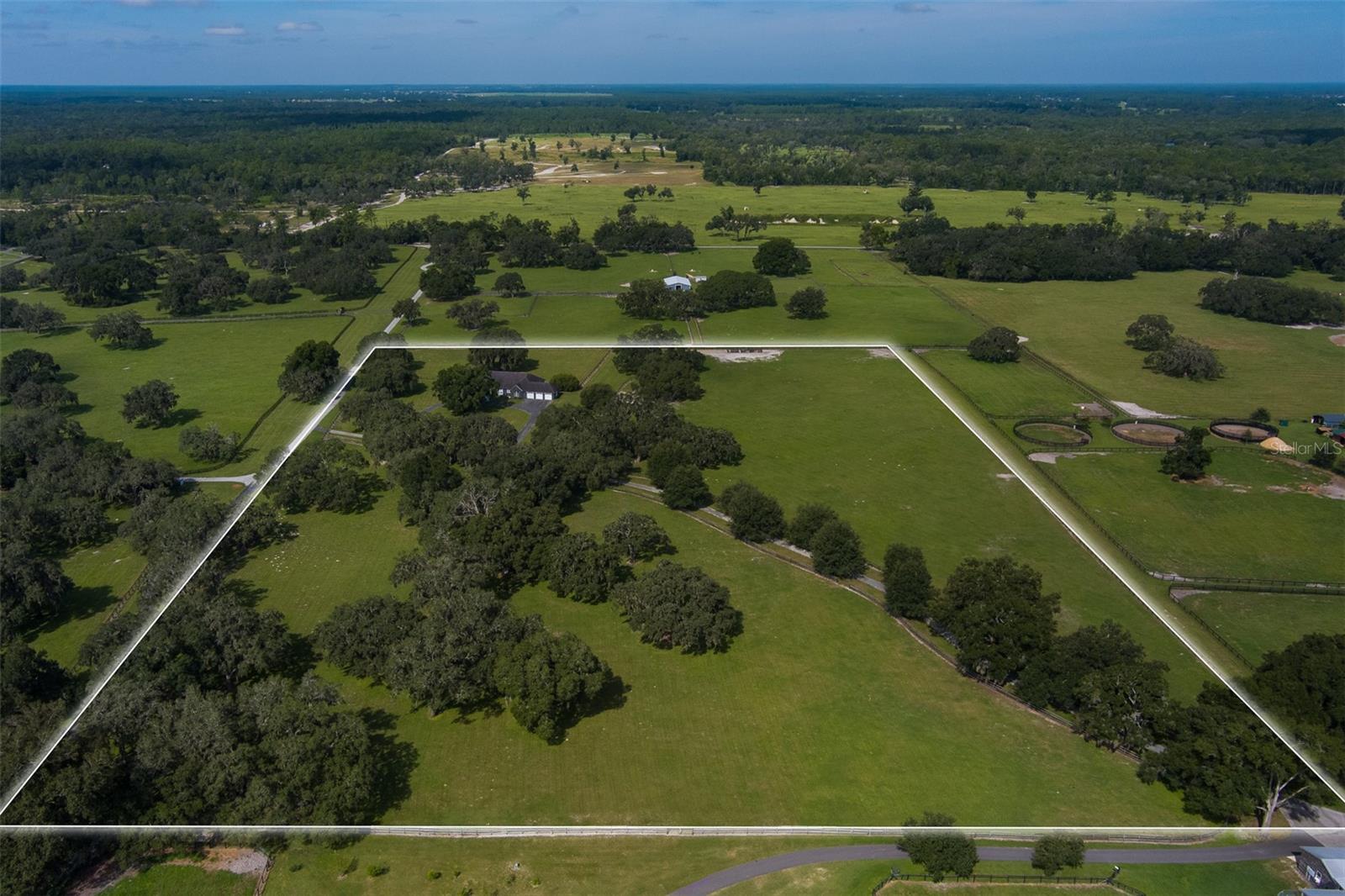 HUNTER FARM - Residential