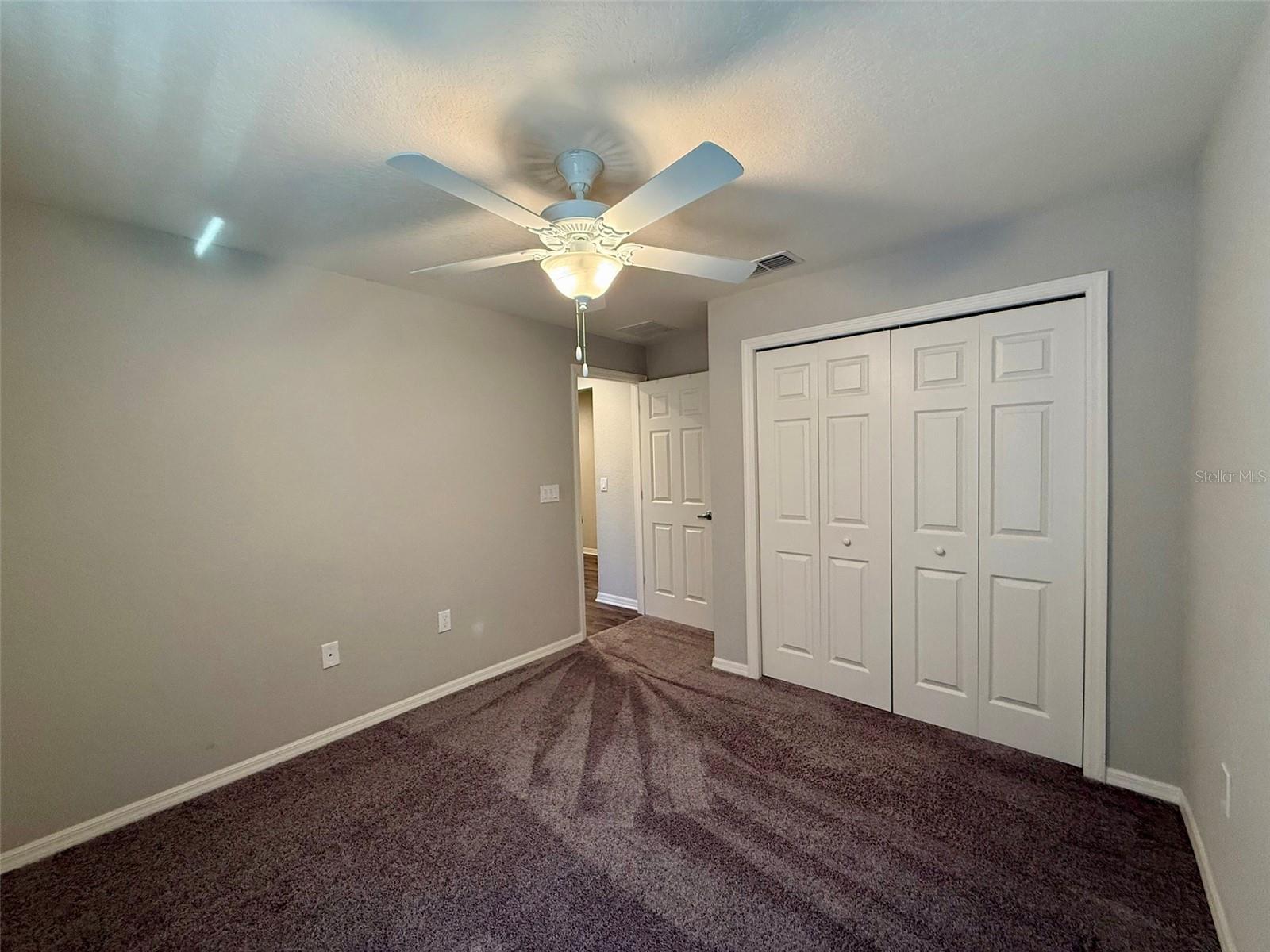 WATERS EDGE/THE LAKES - Residential