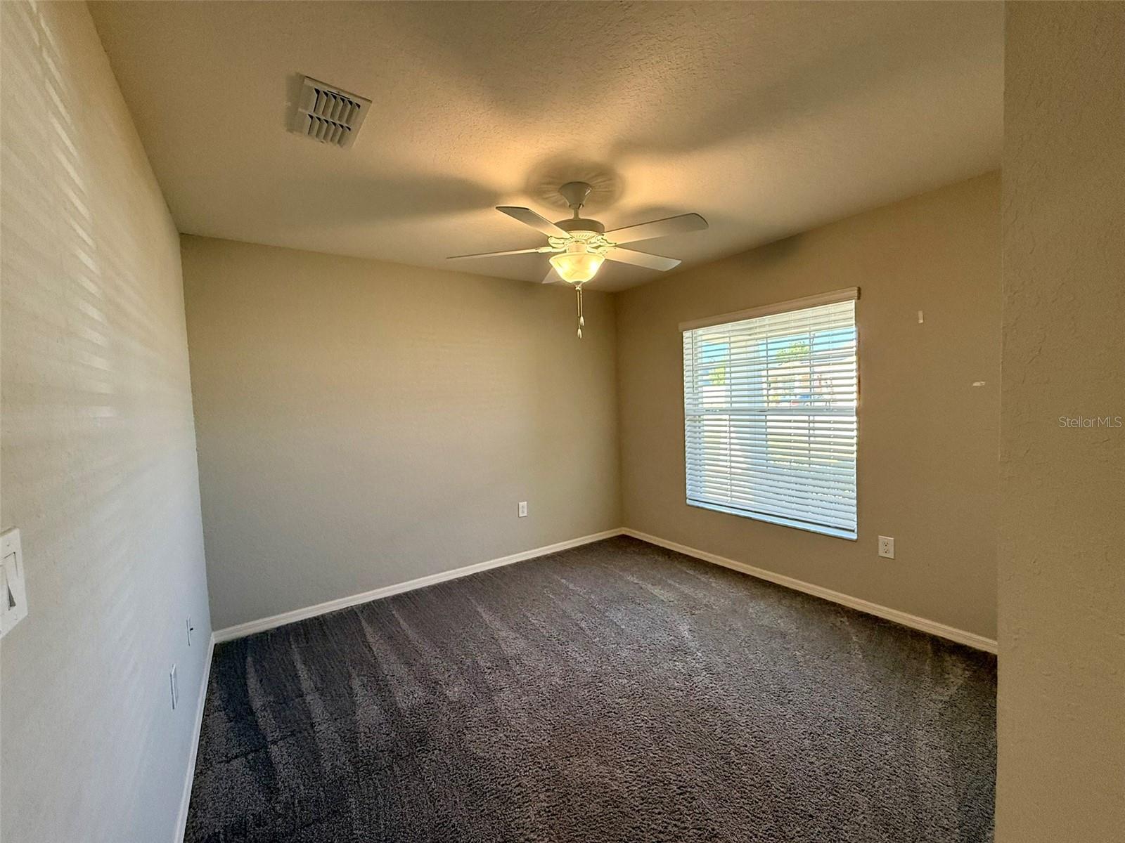 WATERS EDGE/THE LAKES - Residential