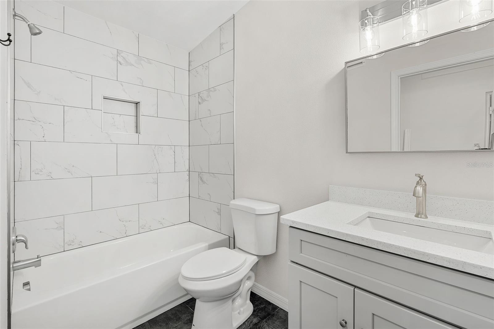 SOUTH PINECREST - Residential